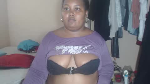 lorena online show from November 2025 06:58:01 AM