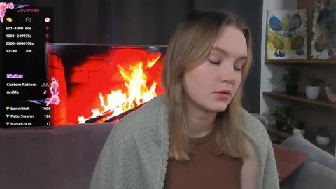 Snapshot of lorettacarnley chatting on January 2025 02:33:02 AM Alice online show from January 2025 02:33:02 AM