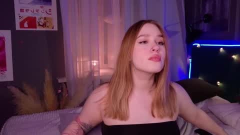 Lori online show from March 2025 07:09:02 PM