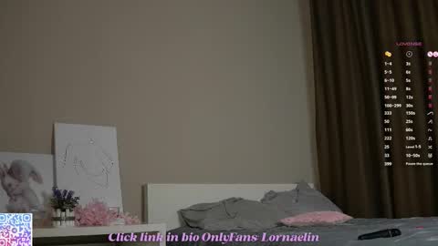 Snapshot of lornaelin chatting on October 2025 05:14:01 PM Dia 700-1630Rose 1900-430UTC1 online show from October 2025 05:14:01 PM