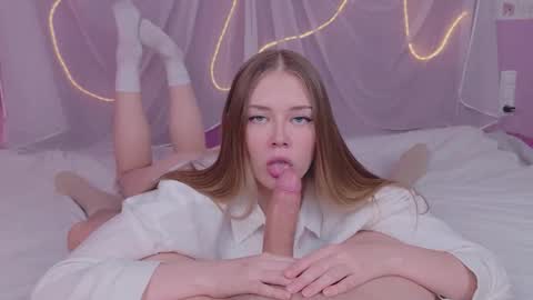 Snapshot of lost_wanderers chatting on November 2025 11:48:01 PM Eva and Dima online show from November 2025 11:48:01 PM