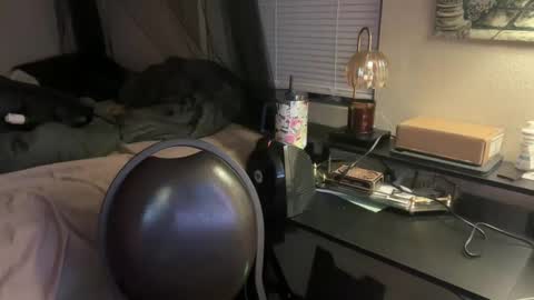 Lottiepoppie online show from December 2024 01:28:01 PM