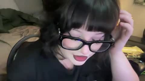 Lottiepoppie online show from December 2024 03:25:02 AM
