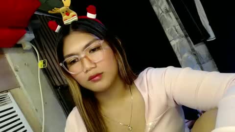 Sweet   online show from December 2024 01:26:01 AM