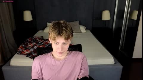 louie_evans online show from September 2025 08:56:02 PM