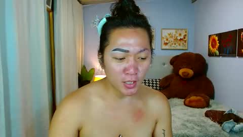 Snapshot of louie_sexy chatting on October 2025 07:53:01 AM Cathy online show from October 2025 07:53:01 AM