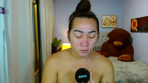 Snapshot of louie_sexy chatting on October 2025 11:44:01 AM Cathy online show from October 2025 11:44:01 AM