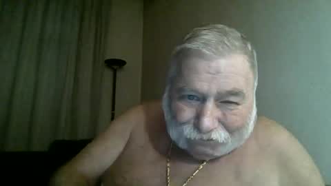 louis_chokdee online show from December 2024 04:03:01 PM