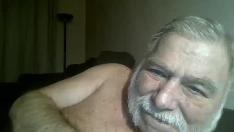 louis_chokdee online show from December 2024 04:47:02 PM