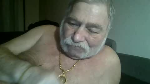 louis_chokdee online show from January 2025 07:29:02 PM