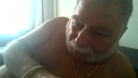 louis_chokdee online show from September 2025 02:40:01 PM