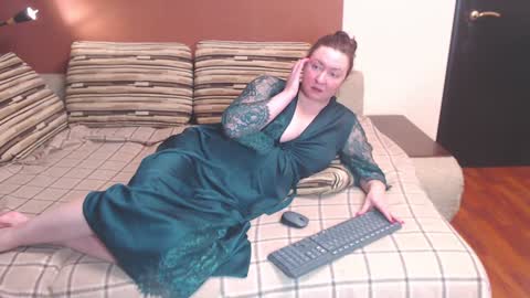 Louise Love online show from December 2024 12:17:01 PM