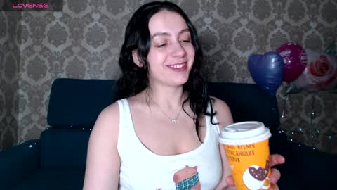 Louise online show from February 2025 04:26:02 AM