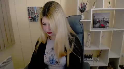 Alexya online show from February 2025 02:07:01 PM