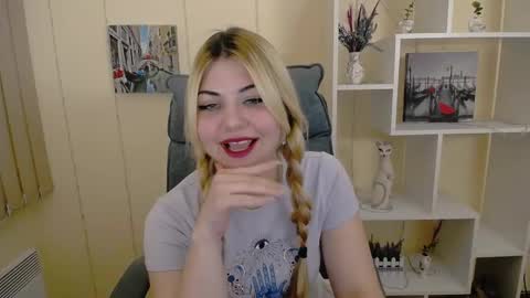 Alexya online show from February 2025 05:11:02 PM