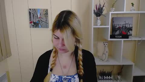 Alexya online show from February 2025 01:28:01 PM