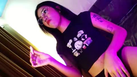 Seren online show from October 2025 12:02:02 PM