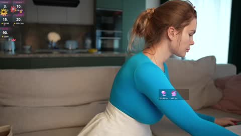 Snapshot of love_you_to123 chatting on October 2025 06:47:02 AM love you to123 online show from October 2025 06:47:02 AM