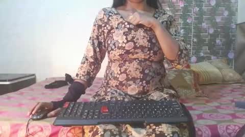 Divya online show from January 2025 01:04:02 AM