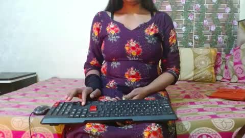 Divya online show from January 2025 12:33:01 AM