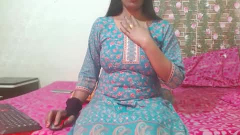Divya online show from February 2025 12:39:01 PM