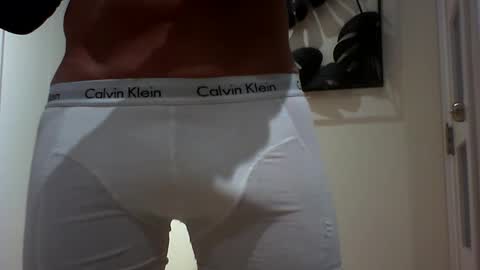 Snapshot of lovehairyone chatting on January 2025 10:03:01 PM lovehairyone online show from January 2025 10:03:01 PM