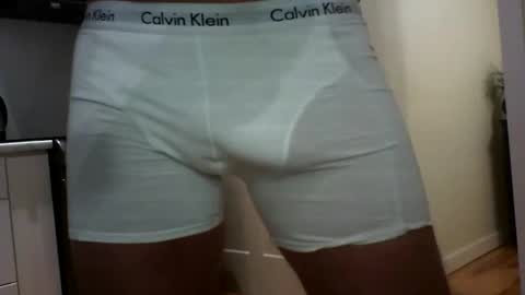 Snapshot of lovehairyone chatting on February 2025 08:13:02 PM lovehairyone online show from February 2025 08:13:02 PM