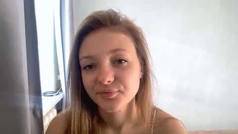 Snapshot of lovelladeboer chatting on October 2025 05:53:02 AM Ella online show from October 2025 05:53:02 AM