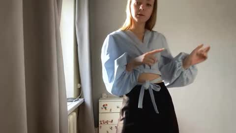 Snapshot of lovelladeboer chatting on November 2025 06:24:02 AM Ella online show from November 2025 06:24:02 AM