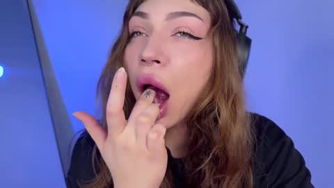 Elsa online show from March 2025 03:45:01 AM