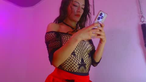 Tami online show from February 2025 05:31:01 AM