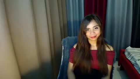 Snapshot of lovely_cummerx chatting on November 2025 09:47:01 PM JAM online show from November 2025 09:47:01 PM
