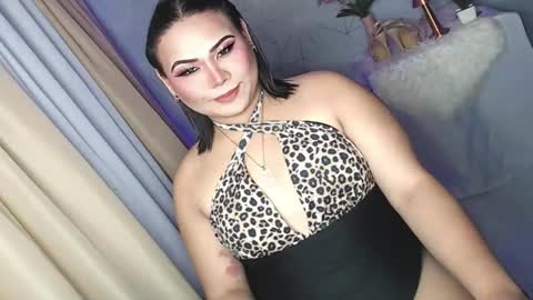 Lovely Dale online show from October 2025 03:56:02 PM