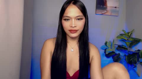 lovely_felicity online show from November 2025 02:44:01 AM