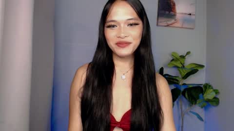lovely_felicity online show from November 2025 03:57:01 PM