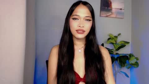 lovely_felicity online show from November 2025 07:41:01 AM