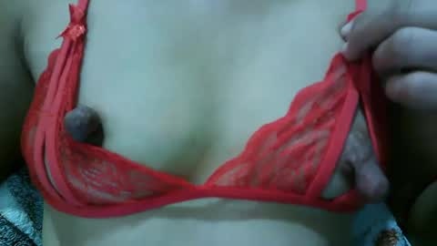 Snapshot of lovely_lady79 chatting on December 2024 12:37:01 AM lovely_lady79 online show from December 2024 12:37:01 AM