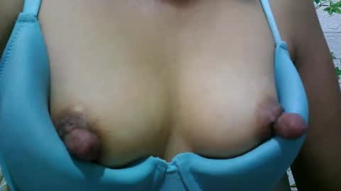 Snapshot of lovely_lady79 chatting on January 2025 12:23:01 AM lovely_lady79 online show from January 2025 12:23:01 AM