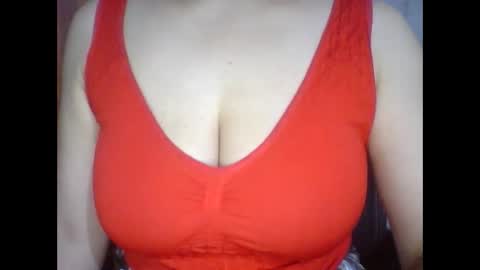 Snapshot of lovely_sweet_girl chatting on February 2025 08:24:01 AM katrina follow me guys online show from February 2025 08:24:01 AM