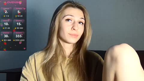 Kate only online show from December 2024 02:24:02 PM