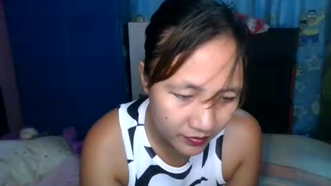 LocwlyLSYlYNXXX online show from February 2025 12:12:01 PM