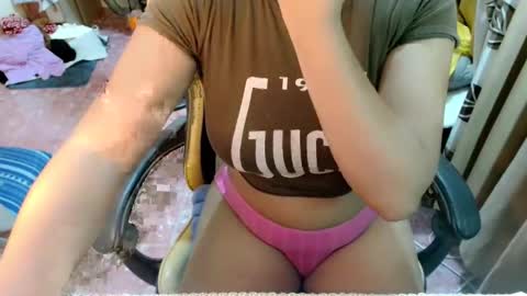 lovelymarish online show from October 2025 11:04:02 PM