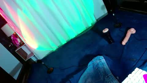 lovelymiss_shyna11 online show from December 2024 11:06:02 AM