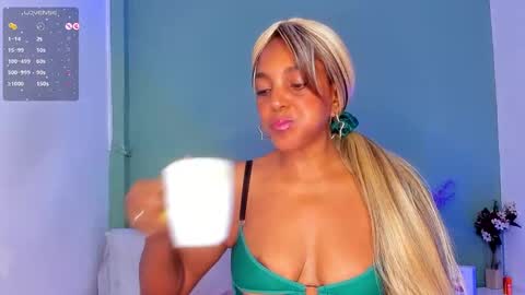 Nicky online show from January 2025 12:43:01 PM