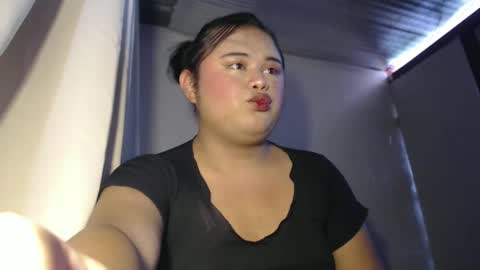 Snapshot of lovelypinaychubsx chatting on January 2025 03:26:02 AM lovely online show from January 2025 03:26:02 AM