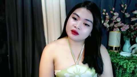 Snapshot of lovelyrhean chatting on October 2025 12:41:01 AM Rhean online show from October 2025 12:41:01 AM