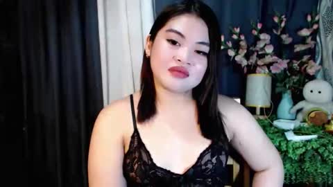 Snapshot of lovelyrhean chatting on October 2025 01:58:02 AM Rhean online show from October 2025 01:58:02 AM