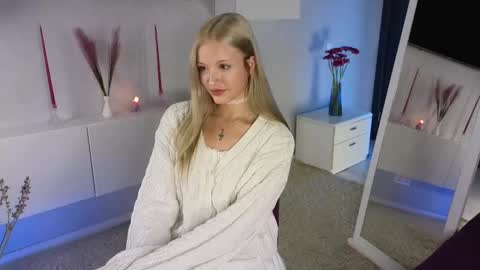 NTMY IM LANA online show from December 2024 12:27:02 PM