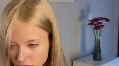 NTMY IM LANA online show from December 2024 03:33:02 PM