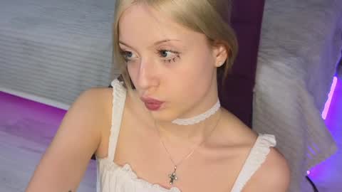 NTMY IM LANA online show from December 2024 08:00:02 PM